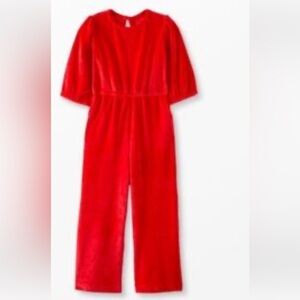 NWT Hanna Andersson red velour jumpsuit. Size 3T. Elastic waist, short sleeves.
